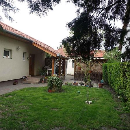 Holiday Home In Siofok - Balaton 42696 Екстериор снимка