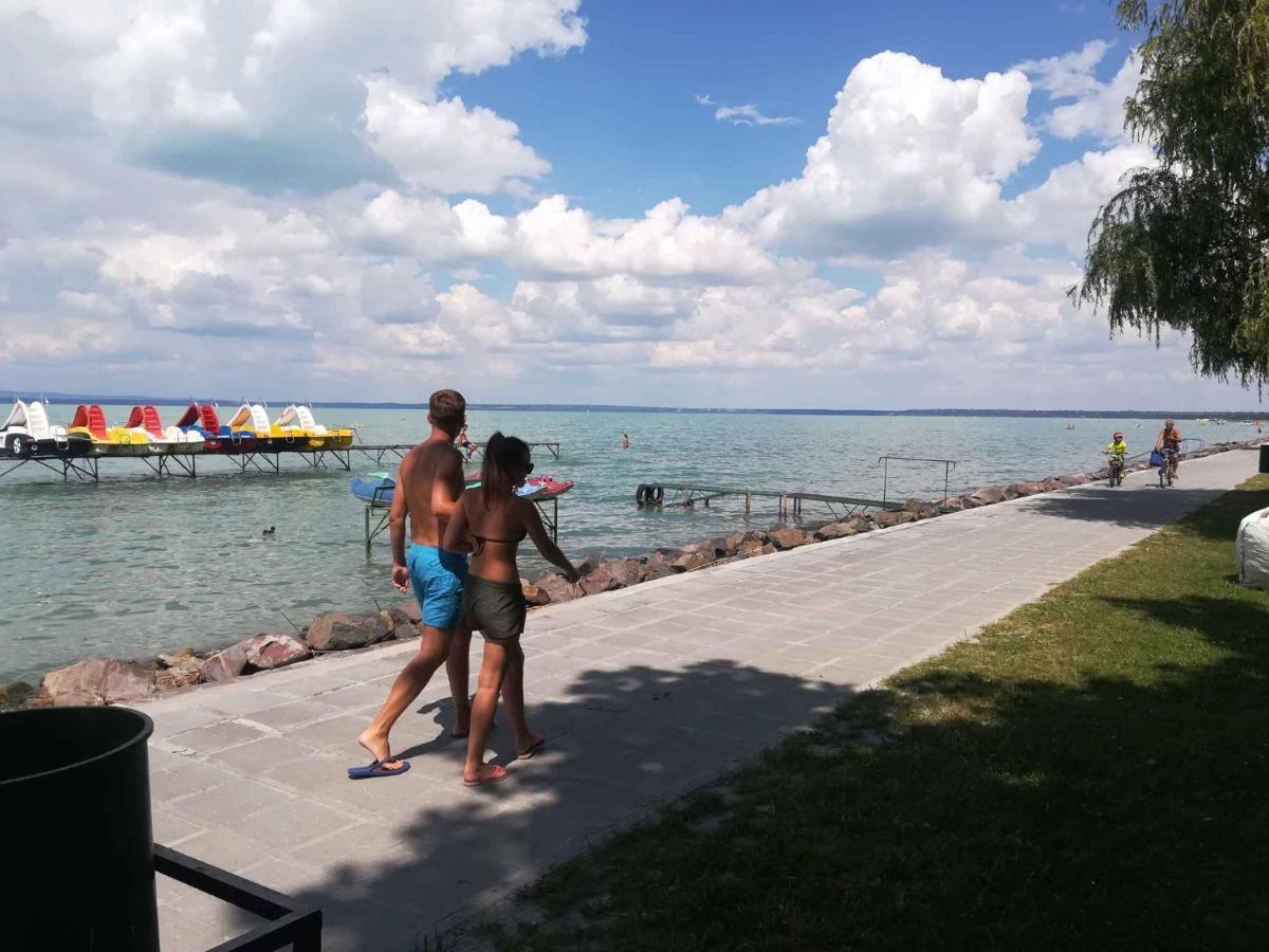 Holiday Home In Siofok - Balaton 42696 Екстериор снимка